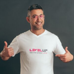 אילון פרץ מתמטיקה, LevelUp קורסים אונליין